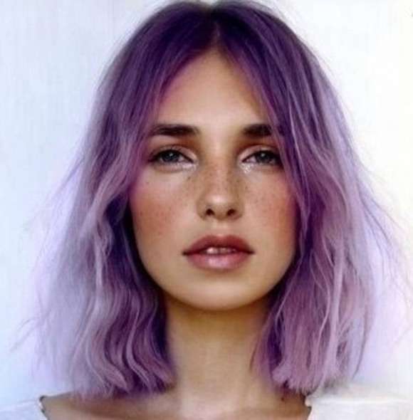 découvrez nos conseils et astuces pour réussir votre coloration violet et obtenir une couleur éclatante et durable.