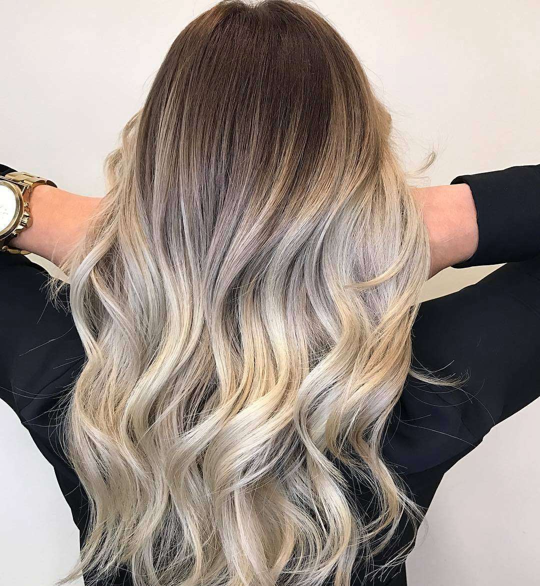 découvrez notre technique de hair balayage pour un effet naturel et lumineux qui sublime vos cheveux avec élégance et modernité.