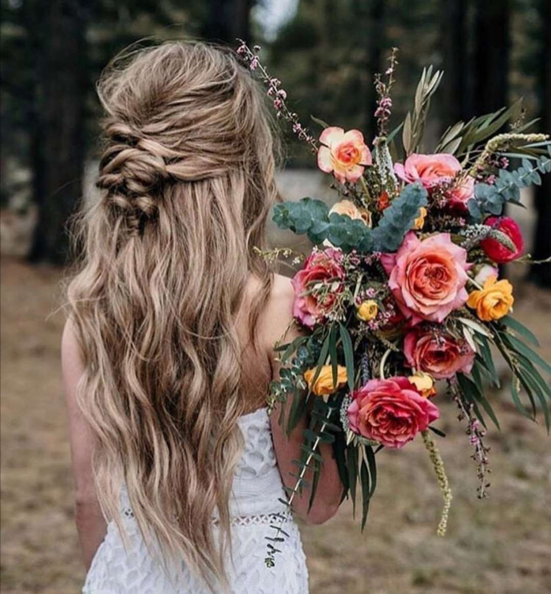 découvrez des coiffures de mariage bohémiennes uniques et élégantes pour un look naturel et romantique le jour j.