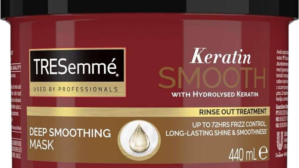découvrez notre masque lissant pour cheveux, formulé pour nourrir en profondeur, réduire les frisottis et apporter une douceur éclatante à votre chevelure.