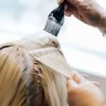 Comment décolorer ses cheveux en toute sécurité : guide complet et astuces